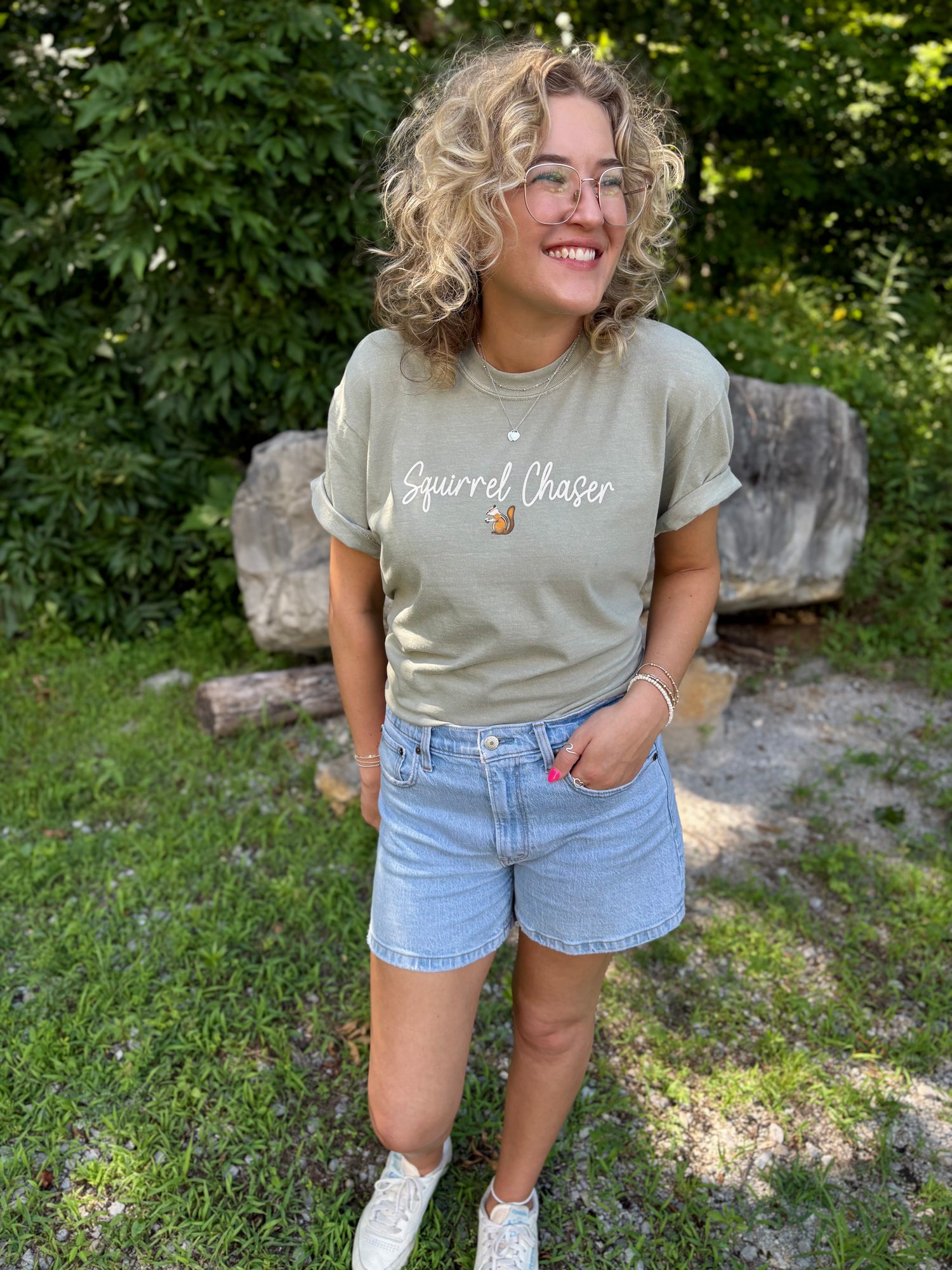 Squirrel Chaser {Comfort Colors}