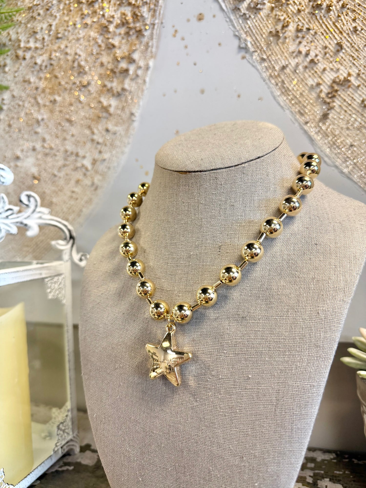 Puffy Star Chunky Ball Chain Statement Necklace