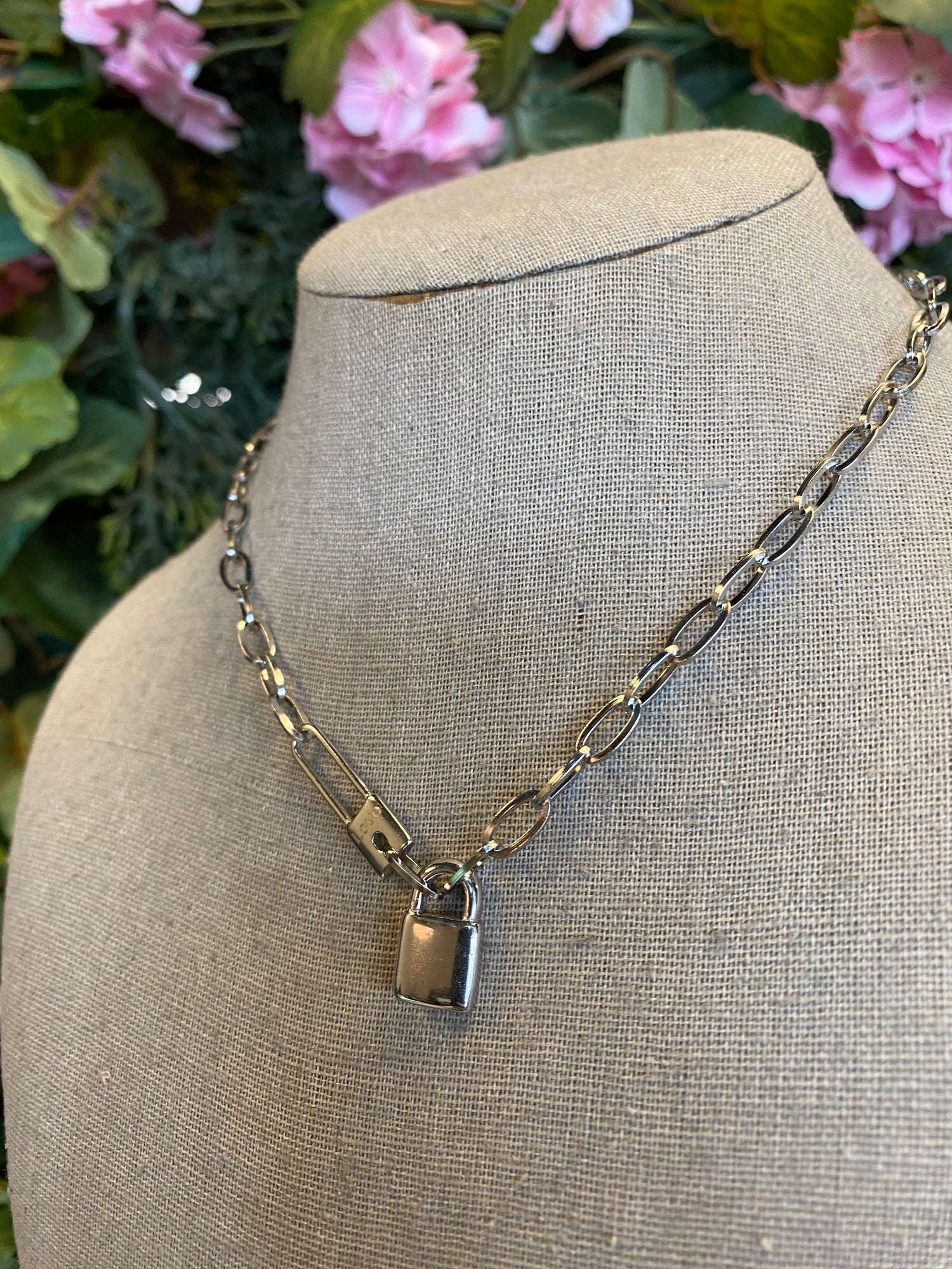 Lock &amp; Clip Chain Necklace