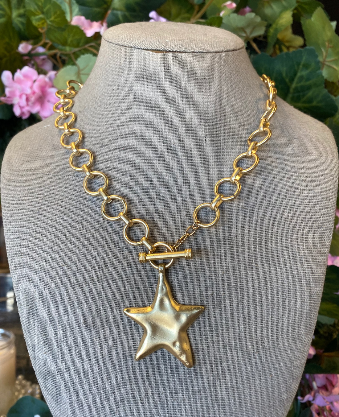 Star Front Toggle Necklace