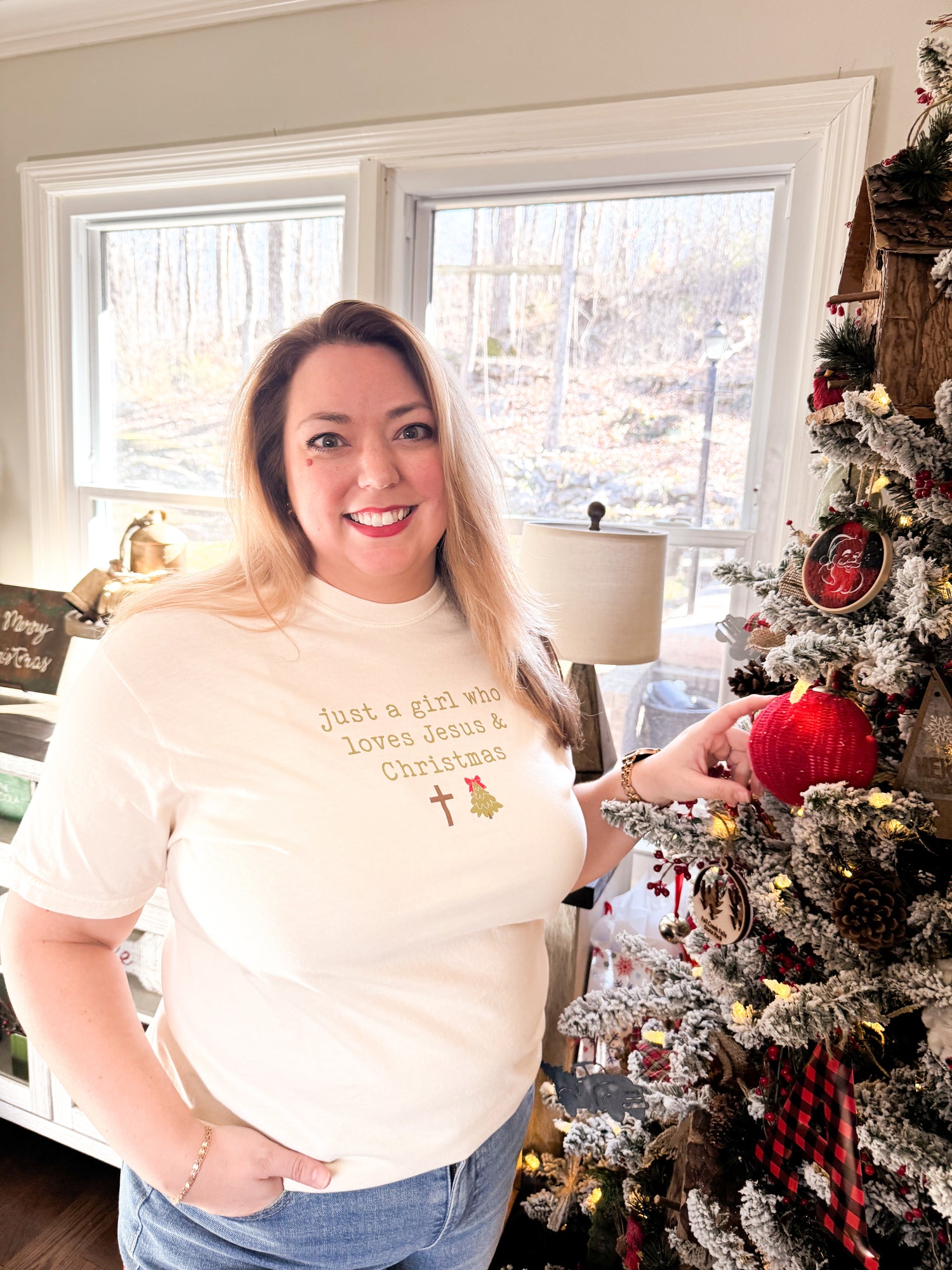 Just a girl who loves Jesus &amp; Christmas {Comfort Colors}