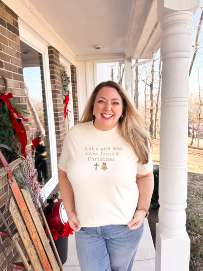 Just a girl who loves Jesus &amp; Christmas {Comfort Colors}