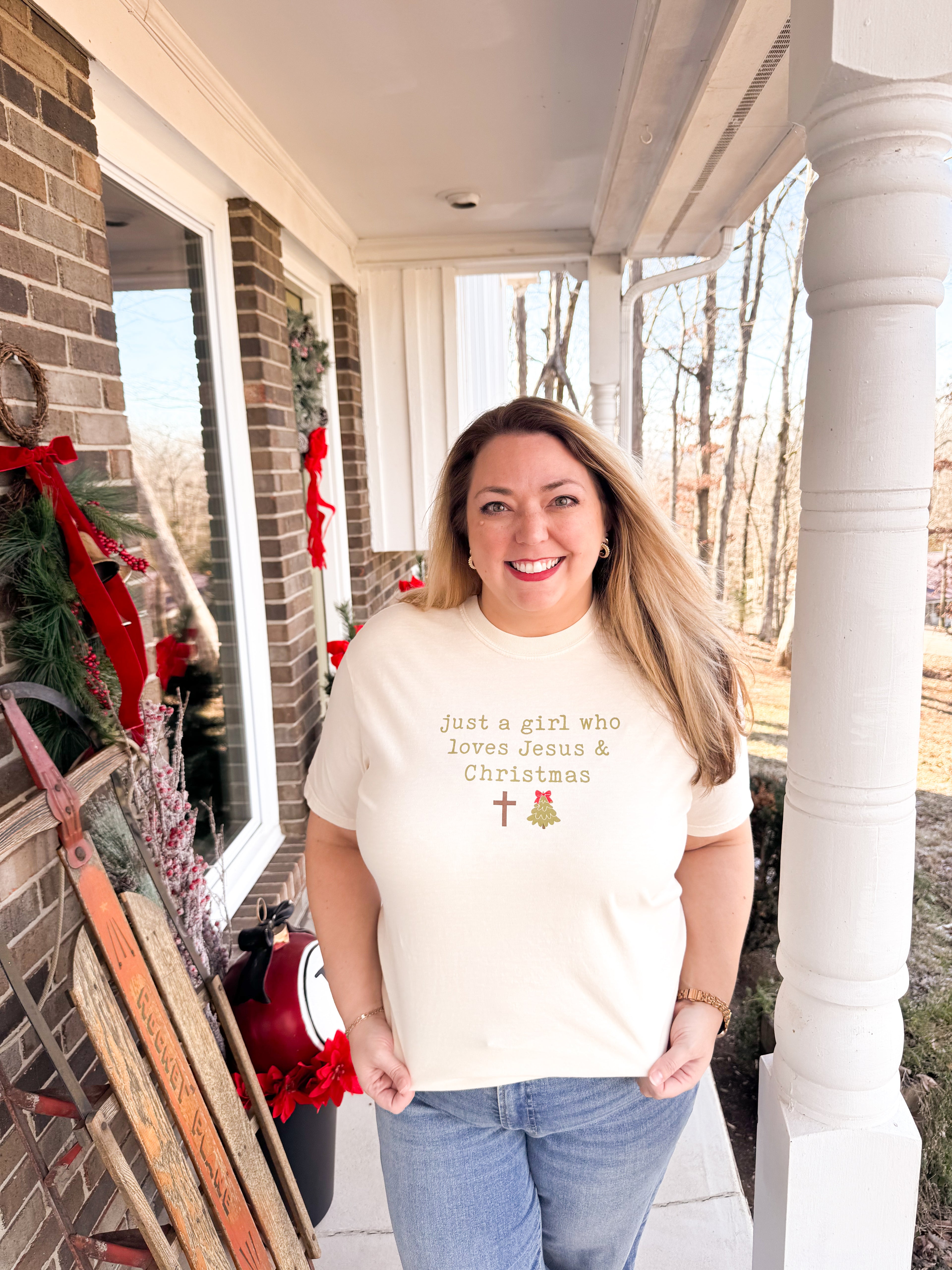 Just a girl who loves Jesus &amp; Christmas {Comfort Colors}