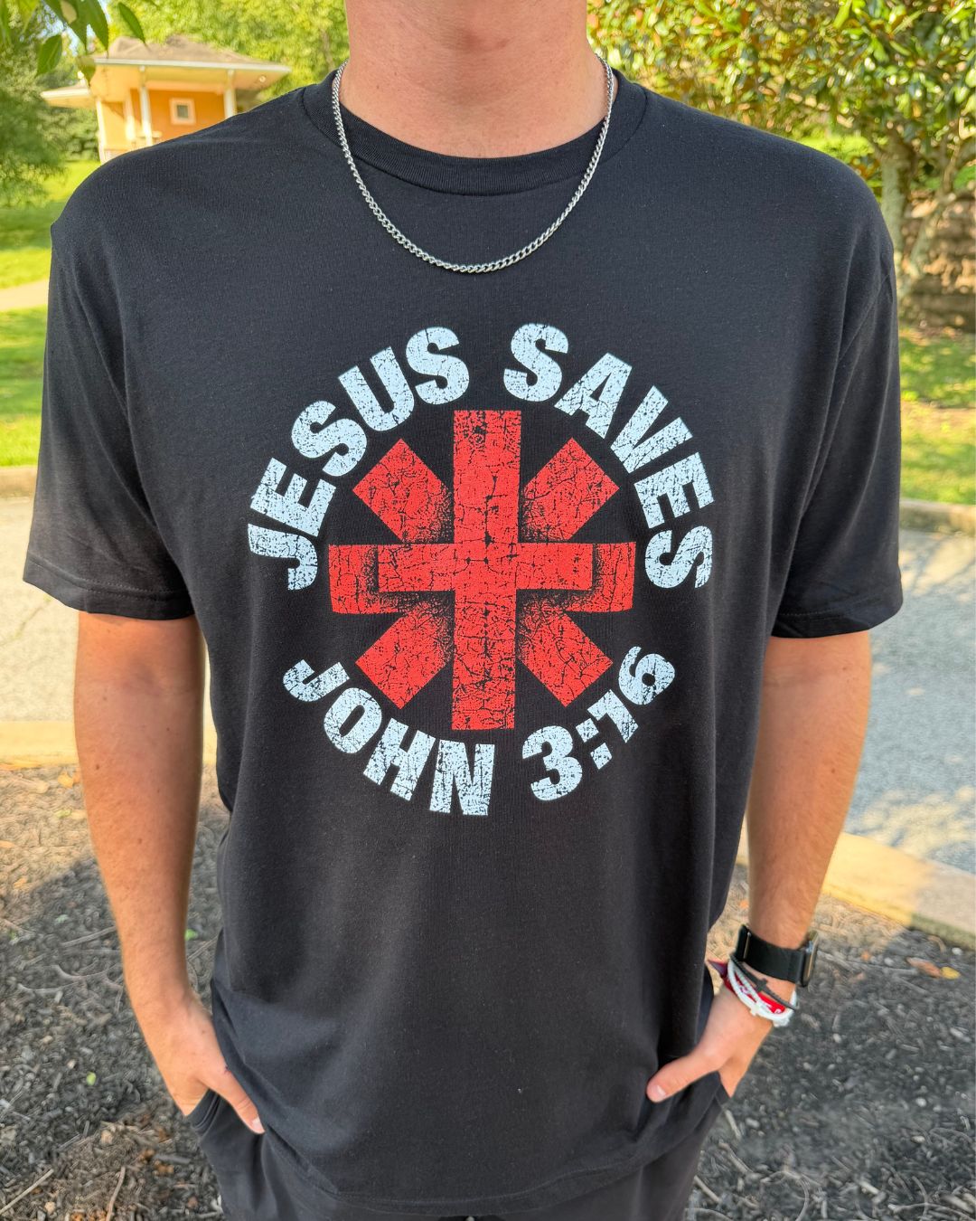 Jesus Saves: John 3:16 {Men&