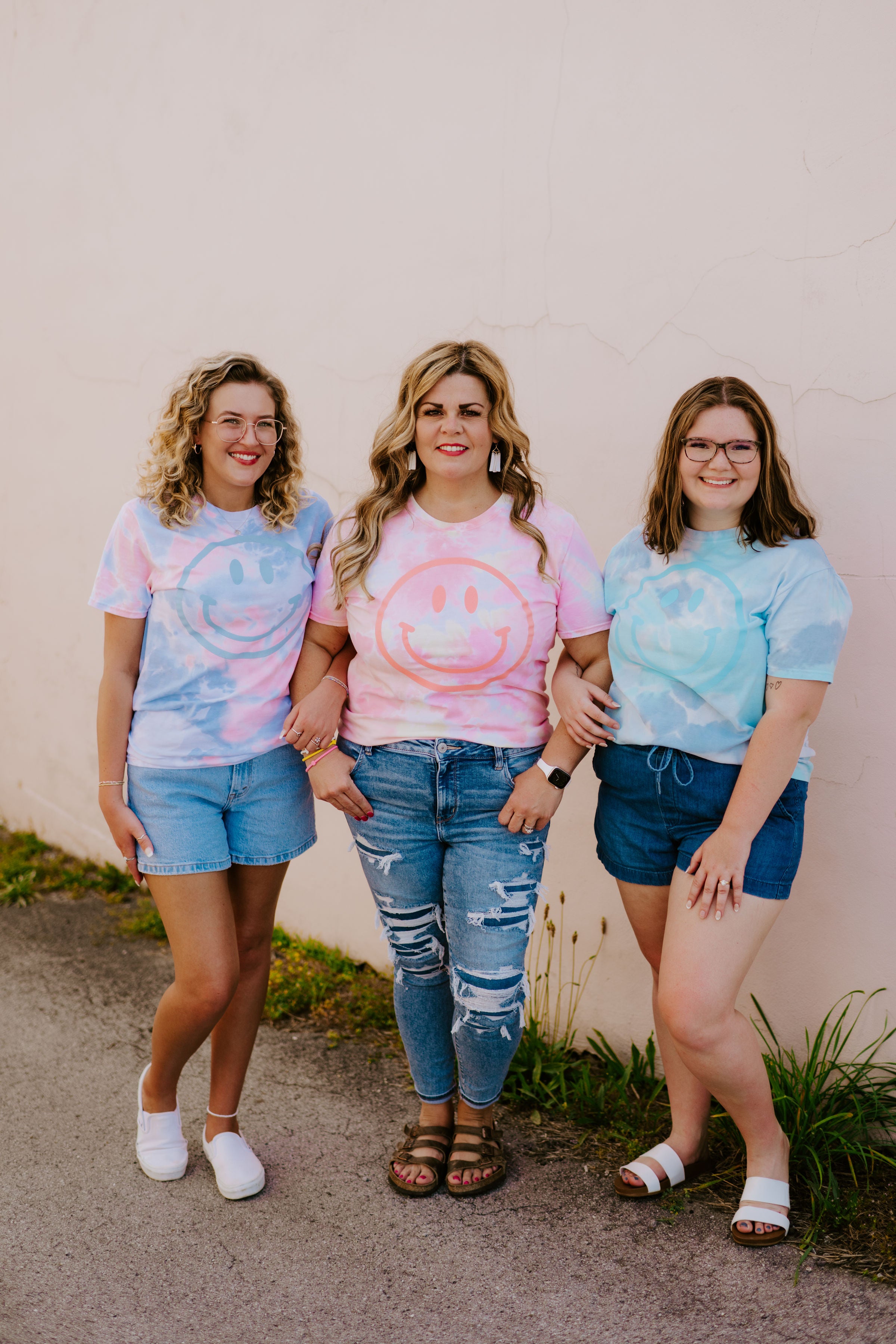 Smiley Face Tie Dye {3 colors}