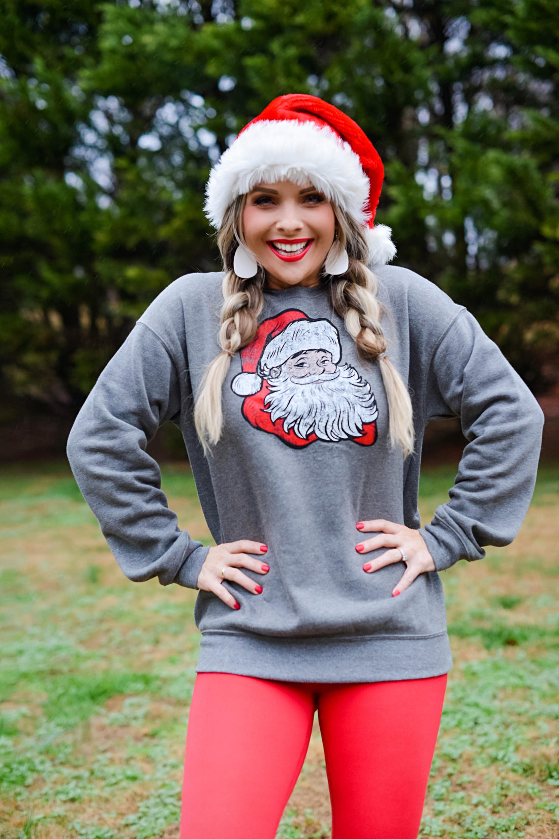 Santa Vintage Style {Grey Crewneck Fleece}