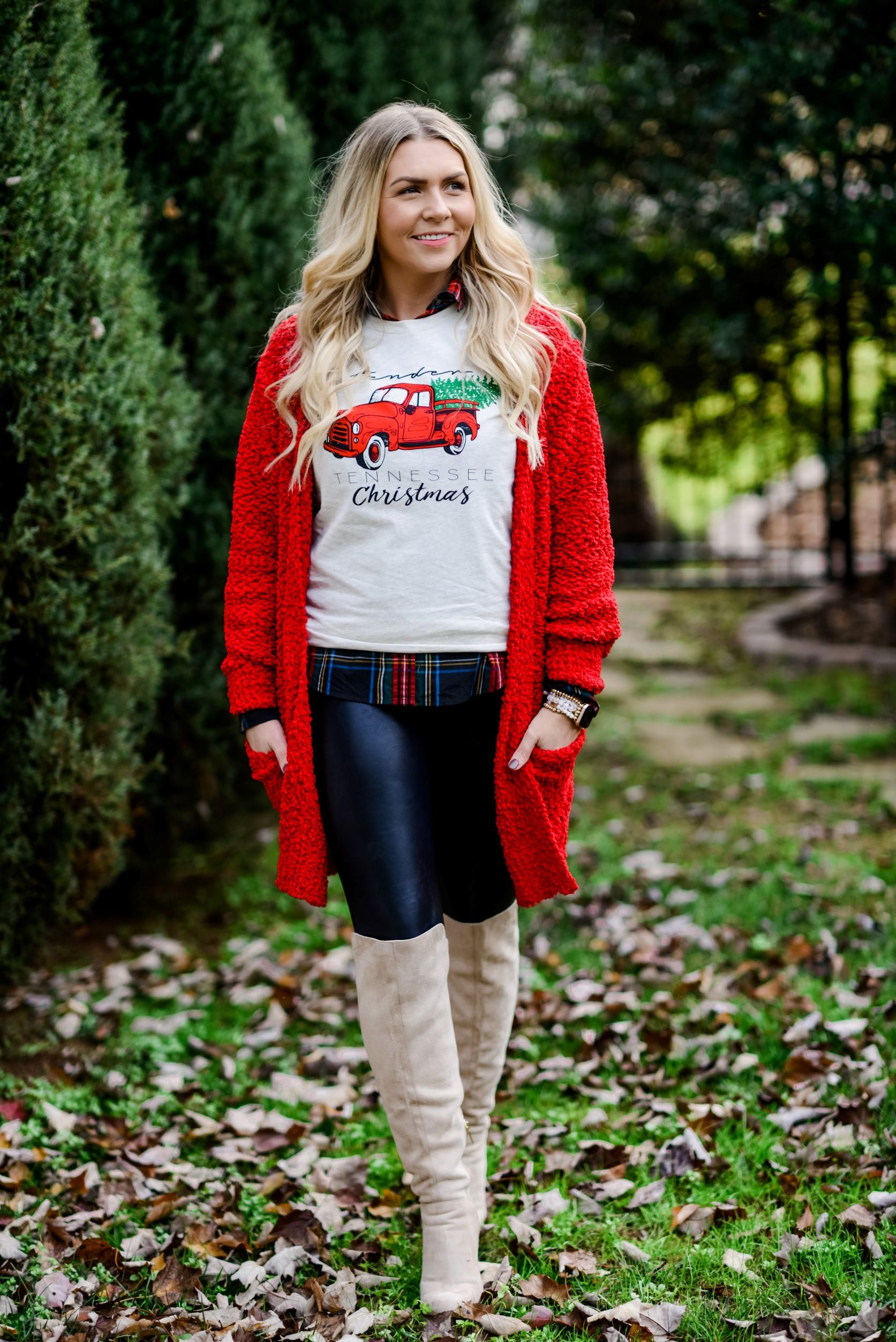 Tender Tennessee Christmas {Red Truck}